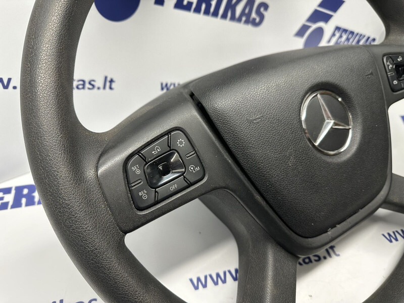 Mercedes-Benz Actros MP5 - Volan za Kamion: slika Mercedes-Benz Actros MP5 - Volan za Kamion Mercedes-Benz Actros MP5 - Volan za Kamion: slika Mercedes-Benz Actros MP5 - Volan za Kamion