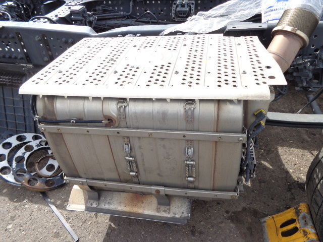 Mercedes-Benz MP4 EURO 6 exhaust gas catalyst - Katalizator za Kamion: slika Mercedes-Benz MP4 EURO 6 exhaust gas catalyst - Katalizator za Kamion Mercedes-Benz MP4 EURO 6 exhaust gas catalyst - Katalizator za Kamion: slika Mercedes-Benz MP4 EURO 6 exhaust gas catalyst - Katalizator za Kamion