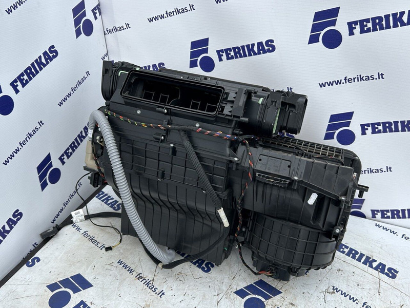 Mercedes-Benz air conditionioning heater system - Grijanje/ Ventilacija za Kamion: slika Mercedes-Benz air conditionioning heater system - Grijanje/ Ventilacija za Kamion Mercedes-Benz air conditionioning heater system - Grijanje/ Ventilacija za Kamion: slika Mercedes-Benz air conditionioning heater system - Grijanje/ Ventilacija za Kamion