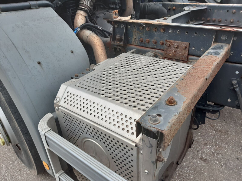 Mercedes-Benz axor EURO5 - Katalizator za Kamion: slika Mercedes-Benz axor EURO5 - Katalizator za Kamion Mercedes-Benz axor EURO5 - Katalizator za Kamion: slika Mercedes-Benz axor EURO5 - Katalizator za Kamion