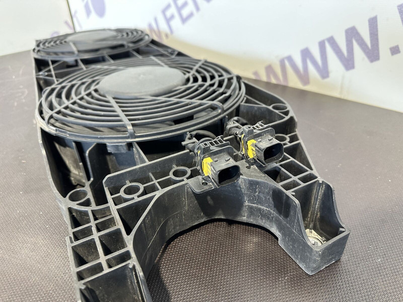 Mercedes-Benz cooling, radiator fan - Ventilator za Kamion: slika Mercedes-Benz cooling, radiator fan - Ventilator za Kamion Mercedes-Benz cooling, radiator fan - Ventilator za Kamion: slika Mercedes-Benz cooling, radiator fan - Ventilator za Kamion