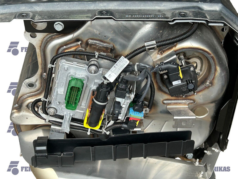 Mercedes-Benz exhaust catalyst - Katalizator za Kamion: slika Mercedes-Benz exhaust catalyst - Katalizator za Kamion Mercedes-Benz exhaust catalyst - Katalizator za Kamion: slika Mercedes-Benz exhaust catalyst - Katalizator za Kamion