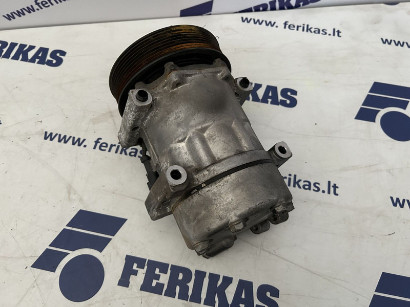 Scania AC compressor - A/C kompresor za Kamion: slika Scania AC compressor - A/C kompresor za Kamion Scania AC compressor - A/C kompresor za Kamion: slika Scania AC compressor - A/C kompresor za Kamion