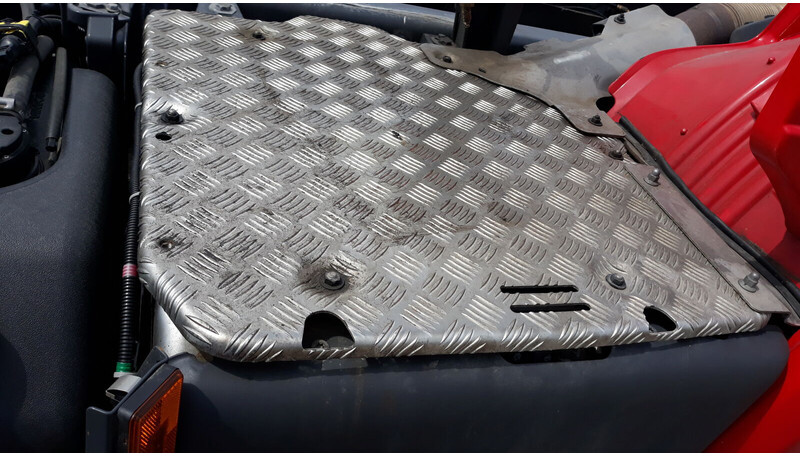 Scania EURO 6 exhaust silencer - Katalizator za Kamion: slika Scania EURO 6 exhaust silencer - Katalizator za Kamion Scania EURO 6 exhaust silencer - Katalizator za Kamion: slika Scania EURO 6 exhaust silencer - Katalizator za Kamion