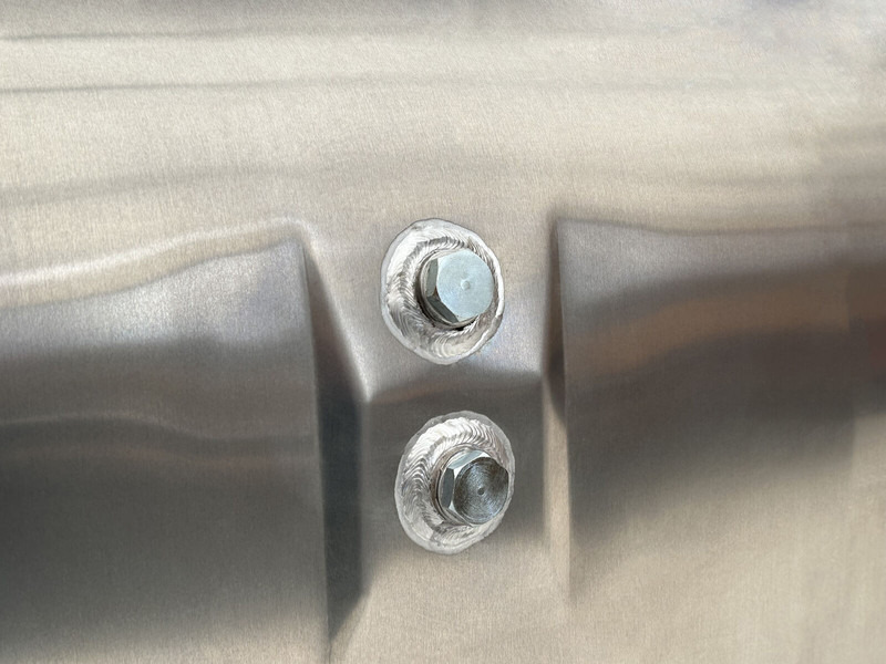 Novi Spremnik goriva za Kamion Scania New aluminum fuel tank 350L: slika Novi Spremnik goriva za Kamion Scania New aluminum fuel tank 350L