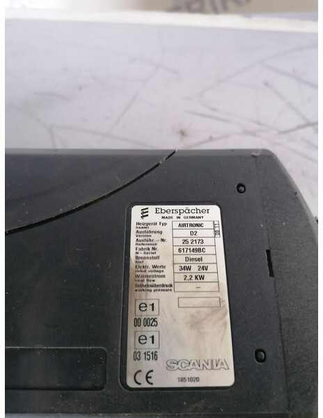 Scania auxiliary cab heater Eberspacher 2.2 KW - Grijanje/ Ventilacija za Kamion: slika Scania auxiliary cab heater Eberspacher 2.2 KW - Grijanje/ Ventilacija za Kamion Scania auxiliary cab heater Eberspacher 2.2 KW - Grijanje/ Ventilacija za Kamion: slika Scania auxiliary cab heater Eberspacher 2.2 KW - Grijanje/ Ventilacija za Kamion