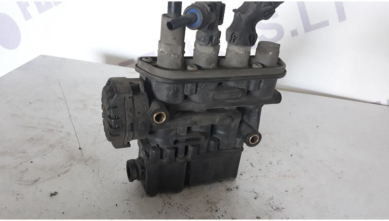 Volvo suspension control valve - Dijelovi kočnica za Kamion: slika Volvo suspension control valve - Dijelovi kočnica za Kamion Volvo suspension control valve - Dijelovi kočnica za Kamion: slika Volvo suspension control valve - Dijelovi kočnica za Kamion