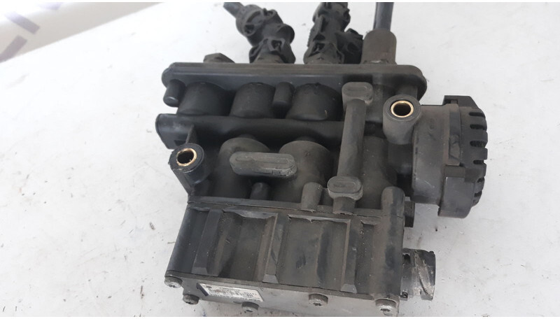 Volvo suspension control valve - Dijelovi kočnica za Kamion: slika Volvo suspension control valve - Dijelovi kočnica za Kamion Volvo suspension control valve - Dijelovi kočnica za Kamion: slika Volvo suspension control valve - Dijelovi kočnica za Kamion