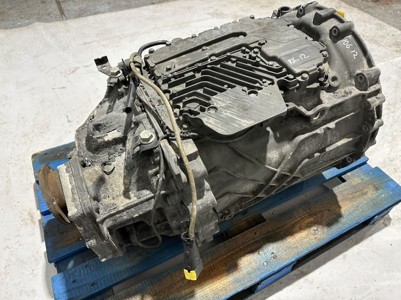 ZF XF 106 - Mjenjač za Kamion: slika ZF XF 106 - Mjenjač za Kamion ZF XF 106 - Mjenjač za Kamion: slika ZF XF 106 - Mjenjač za Kamion