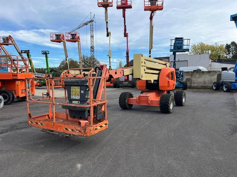 JLG 510AJ diesel 4x4 18m (1822) - Zglobni krak: slika JLG 510AJ diesel 4x4 18m (1822) - Zglobni krak JLG 510AJ diesel 4x4 18m (1822) - Zglobni krak: slika JLG 510AJ diesel 4x4 18m (1822) - Zglobni krak