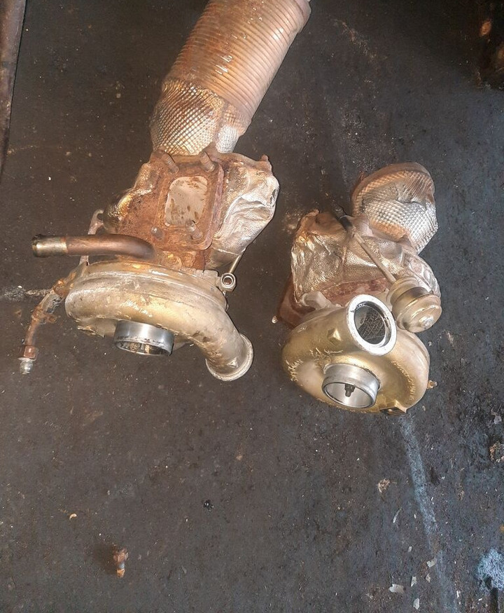 BorgWarner man - Turbo za Autobus: slika BorgWarner man - Turbo za Autobus BorgWarner man - Turbo za Autobus: slika BorgWarner man - Turbo za Autobus
