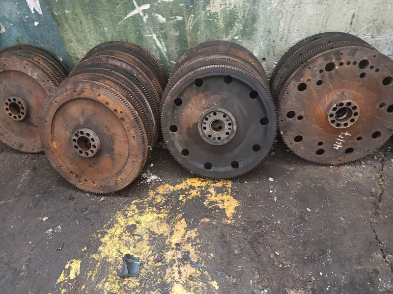 MAN Cummens d2876 / D12C/ D12A/ OM457. OM447. - Koljenasto vratilo: slika MAN Cummens d2876 / D12C/ D12A/ OM457. OM447. - Koljenasto vratilo MAN Cummens d2876 / D12C/ D12A/ OM457. OM447. - Koljenasto vratilo: slika MAN Cummens d2876 / D12C/ D12A/ OM457. OM447. - Koljenasto vratilo