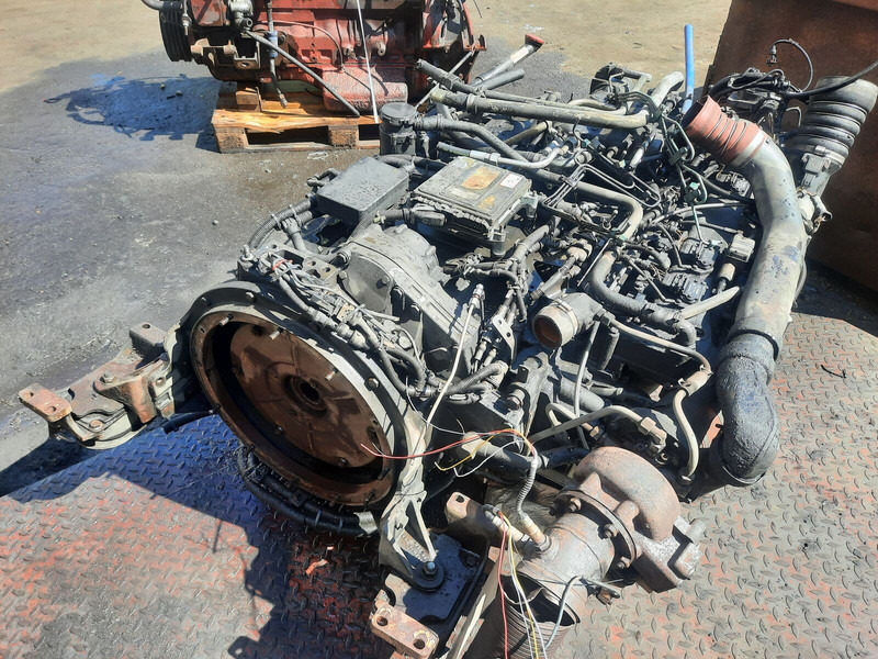 MAN E2876LOH02 - Motor: slika MAN E2876LOH02 - Motor MAN E2876LOH02 - Motor: slika MAN E2876LOH02 - Motor