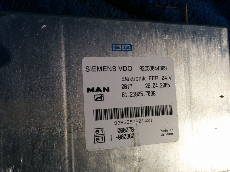 MAN VDO A2C53044389 . 81.25805.7038 .412.413.1.2. - Upravljačka jedinica (ECU): slika MAN VDO A2C53044389 . 81.25805.7038 .412.413.1.2. - Upravljačka jedinica (ECU) MAN VDO A2C53044389 . 81.25805.7038 .412.413.1.2. - Upravljačka jedinica (ECU): slika MAN VDO A2C53044389 . 81.25805.7038 .412.413.1.2. - Upravljačka jedinica (ECU)