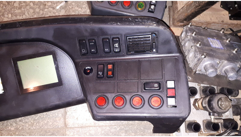 Zakup Mercedes-Benz D-78052VS Mercedes-Benz D-78052VS: slika Zakup Mercedes-Benz D-78052VS Mercedes-Benz D-78052VS