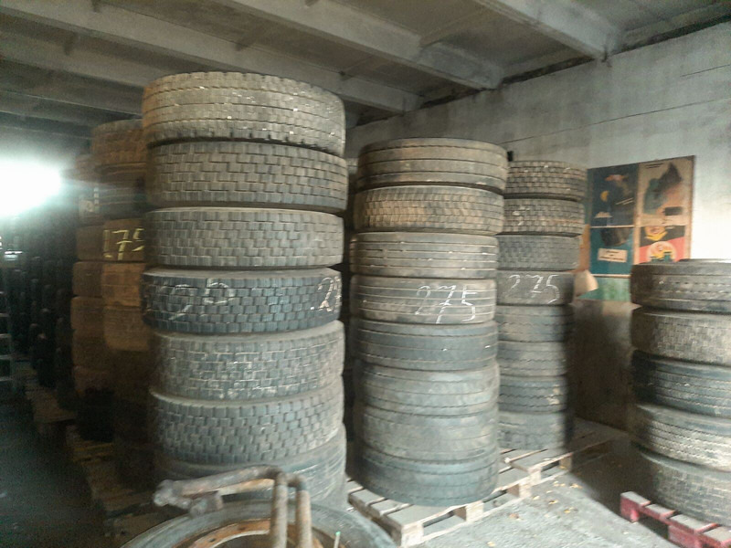 Michelin 295*80R22.5 255*70 \ 275*70* 265\70R19.5 - Guma za Kamion: slika Michelin 295*80R22.5 255*70 \ 275*70* 265\70R19.5 - Guma za Kamion Michelin 295*80R22.5 255*70 \ 275*70* 265\70R19.5 - Guma za Kamion: slika Michelin 295*80R22.5 255*70 \ 275*70* 265\70R19.5 - Guma za Kamion