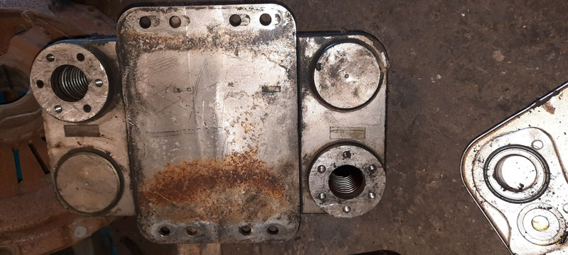 Modine -Teinr - Hladnjak ulja: slika Modine -Teinr - Hladnjak ulja Modine -Teinr - Hladnjak ulja: slika Modine -Teinr - Hladnjak ulja