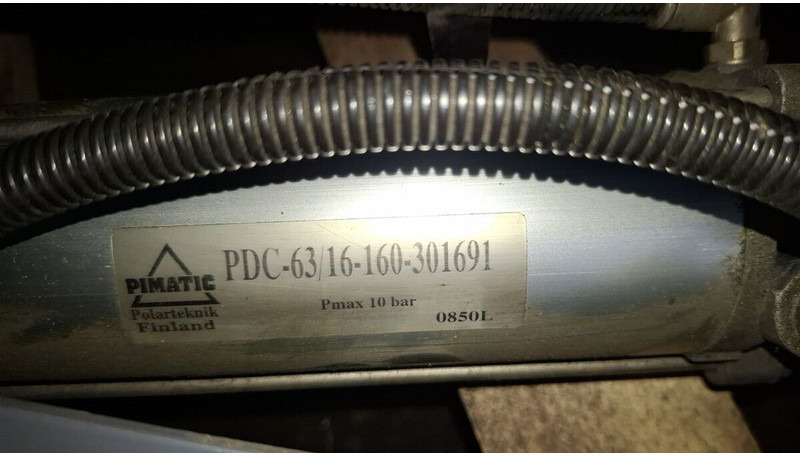 Neoplan BODE цилиндр закрытия - Hidraulični cilindar: slika Neoplan BODE цилиндр закрытия - Hidraulični cilindar Neoplan BODE цилиндр закрытия - Hidraulični cilindar: slika Neoplan BODE цилиндр закрытия - Hidraulični cilindar