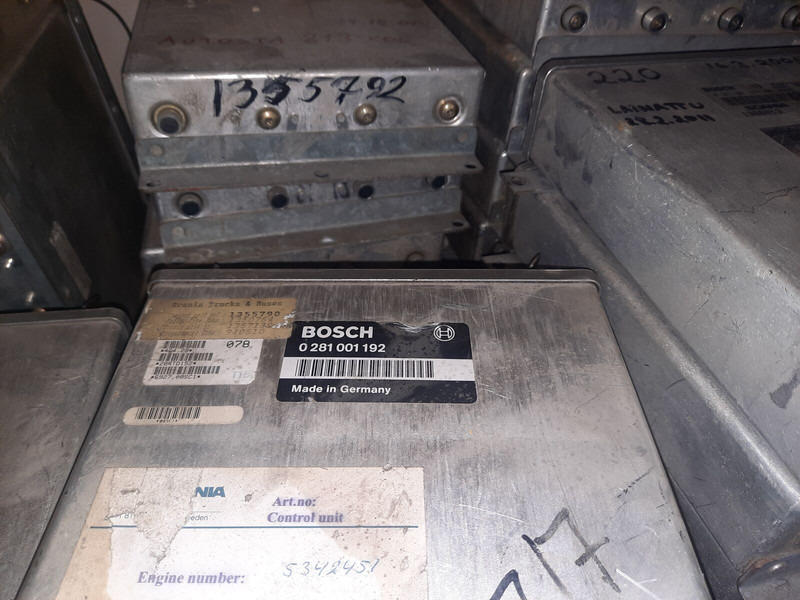 Scania 0281001192 - Upravljačka jedinica (ECU): slika Scania 0281001192 - Upravljačka jedinica (ECU) Scania 0281001192 - Upravljačka jedinica (ECU): slika Scania 0281001192 - Upravljačka jedinica (ECU)