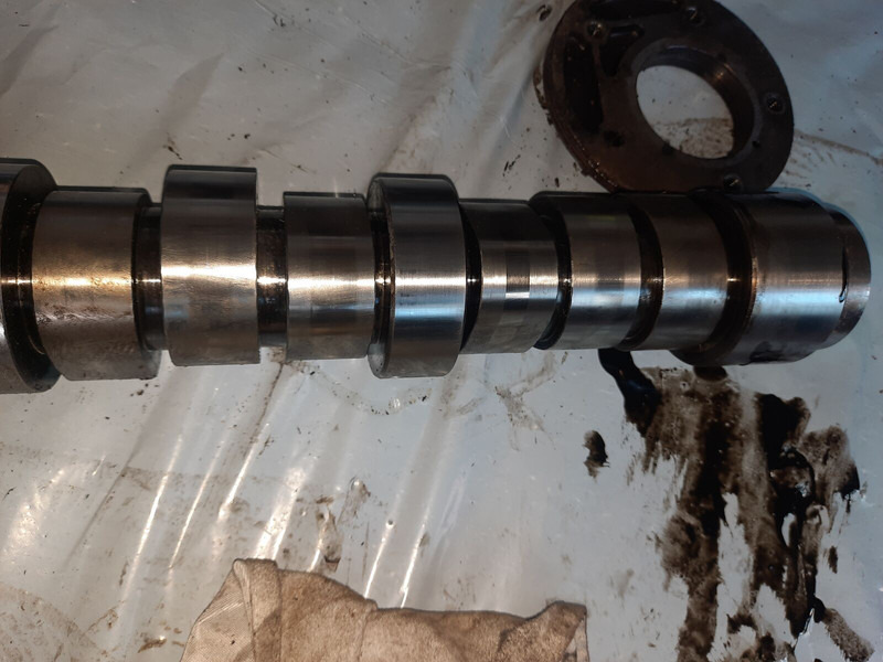 Scania 1749102./ 12E185 - Motor i dijelovi: slika Scania 1749102./ 12E185 - Motor i dijelovi Scania 1749102./ 12E185 - Motor i dijelovi: slika Scania 1749102./ 12E185 - Motor i dijelovi