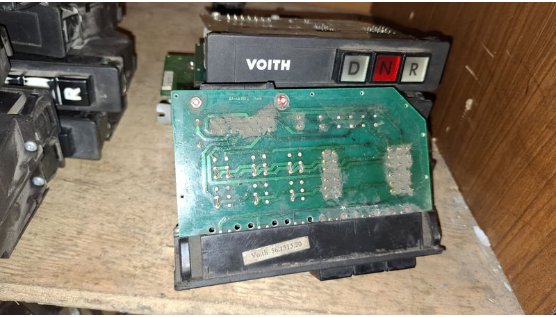 Scania Селектор переключения передач . - Upravljačka jedinica (ECU): slika Scania Селектор переключения передач . - Upravljačka jedinica (ECU) Scania Селектор переключения передач . - Upravljačka jedinica (ECU): slika Scania Селектор переключения передач . - Upravljačka jedinica (ECU)