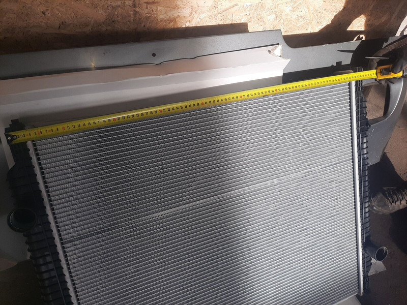 Scania man - Hladnjak: slika Scania man - Hladnjak Scania man - Hladnjak: slika Scania man - Hladnjak