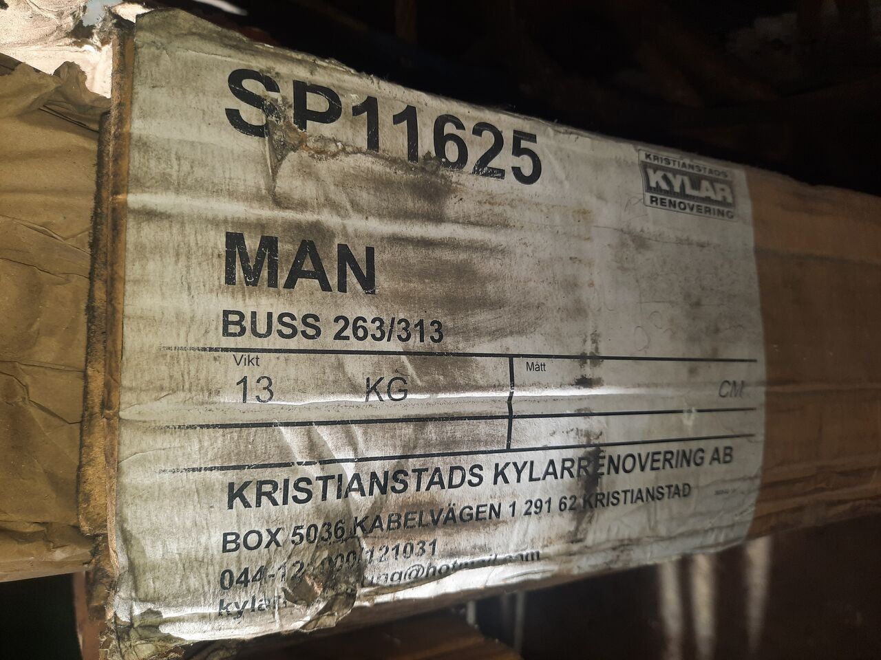 Scania man U Scania VEST/ 124 truck - Hladnjak za Kamion: slika Scania man U Scania VEST/ 124 truck - Hladnjak za Kamion Scania man U Scania VEST/ 124 truck - Hladnjak za Kamion: slika Scania man U Scania VEST/ 124 truck - Hladnjak za Kamion