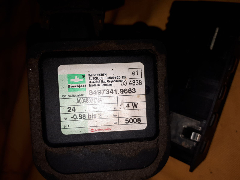 Scania охлаждения - Vodena pumpa: slika Scania охлаждения - Vodena pumpa Scania охлаждения - Vodena pumpa: slika Scania охлаждения - Vodena pumpa