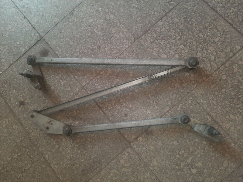 Volvo - Brisač: slika Volvo - Brisač Volvo - Brisač: slika Volvo - Brisač