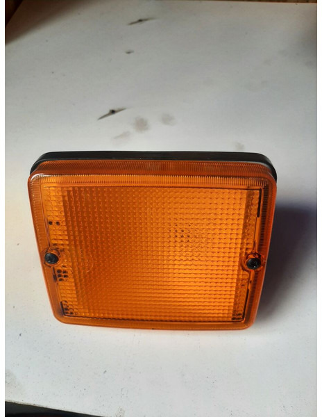 Volvo - Pokazivač smjera: slika Volvo - Pokazivač smjera Volvo - Pokazivač smjera: slika Volvo - Pokazivač smjera