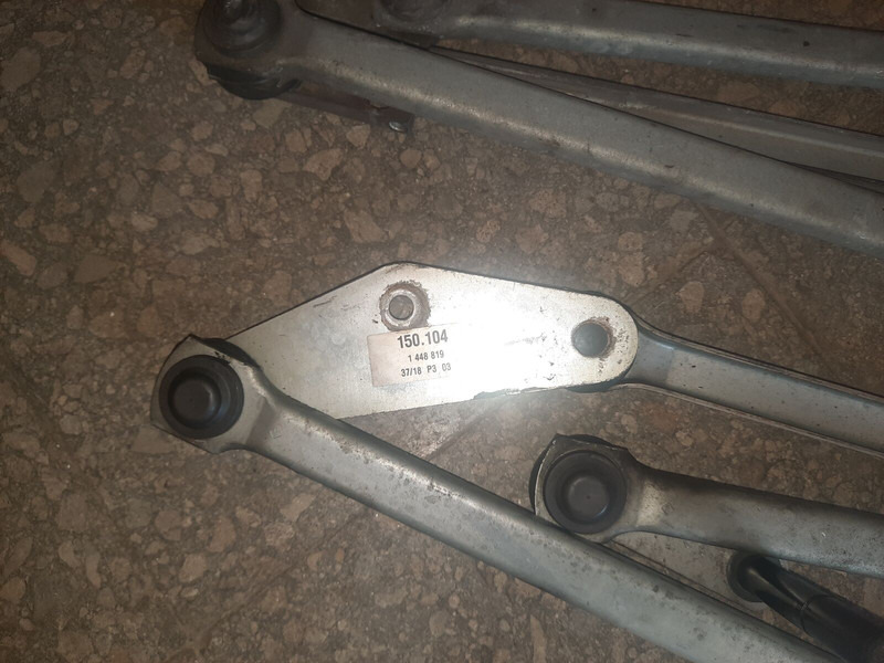 Volvo - Brisač: slika Volvo - Brisač Volvo - Brisač: slika Volvo - Brisač