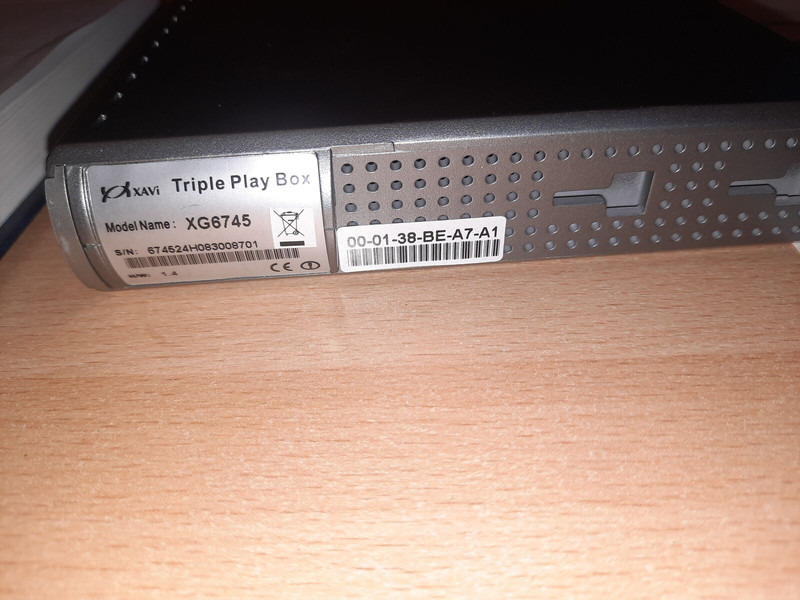 Novi Električni sustav Volvo Video system x-dmr 8 R8 Compact RJ45: slika Novi Električni sustav Volvo Video system x-dmr 8 R8 Compact RJ45