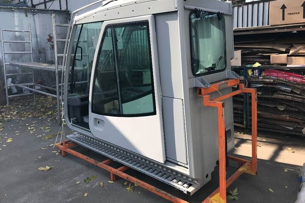 New TADANO FAUN ATF superstructure cab for TADANO FAUN ATF mobile crane - Kabina za Autodizalica: slika New TADANO FAUN ATF superstructure cab for TADANO FAUN ATF mobile crane - Kabina za Autodizalica New TADANO FAUN ATF superstructure cab for TADANO FAUN ATF mobile crane - Kabina za Autodizalica: slika New TADANO FAUN ATF superstructure cab for TADANO FAUN ATF mobile crane - Kabina za Autodizalica