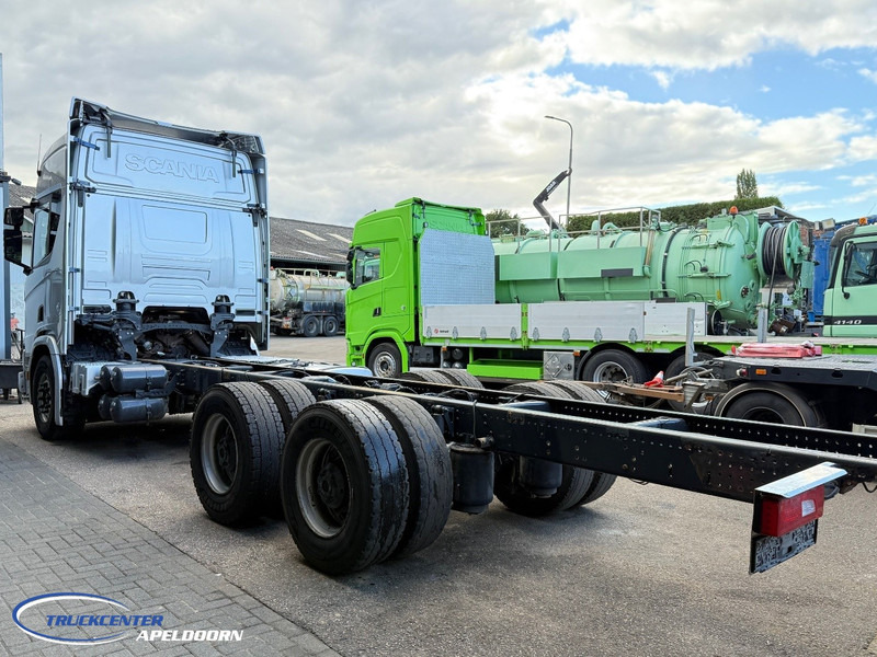 Scania R730 XT NGS V8 6x4 Naafreductie, Retarder, PTO - Kamion-šasija: slika Scania R730 XT NGS V8 6x4 Naafreductie, Retarder, PTO - Kamion-šasija Scania R730 XT NGS V8 6x4 Naafreductie, Retarder, PTO - Kamion-šasija: slika Scania R730 XT NGS V8 6x4 Naafreductie, Retarder, PTO - Kamion-šasija