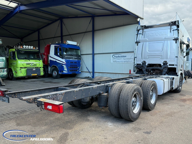 Scania R730 XT NGS V8 6x4 Naafreductie, Retarder, PTO - Kamion-šasija: slika Scania R730 XT NGS V8 6x4 Naafreductie, Retarder, PTO - Kamion-šasija Scania R730 XT NGS V8 6x4 Naafreductie, Retarder, PTO - Kamion-šasija: slika Scania R730 XT NGS V8 6x4 Naafreductie, Retarder, PTO - Kamion-šasija