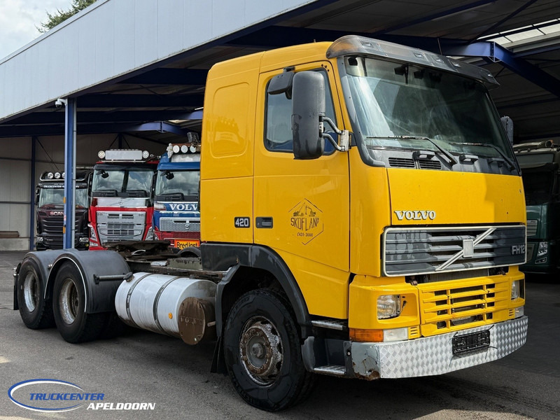 Volvo FH 12 - 420 6x4, Handgeschakeld, Euro 2, Hydrauliek - Tegljač: slika Volvo FH 12 - 420 6x4, Handgeschakeld, Euro 2, Hydrauliek - Tegljač Volvo FH 12 - 420 6x4, Handgeschakeld, Euro 2, Hydrauliek - Tegljač: slika Volvo FH 12 - 420 6x4, Handgeschakeld, Euro 2, Hydrauliek - Tegljač