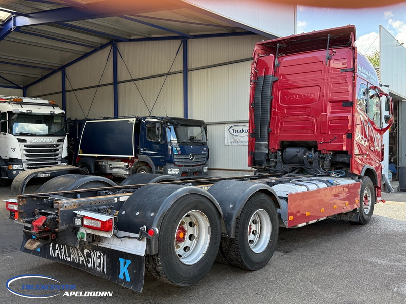 Volvo FH 750 6x4 Tandemlift, Retarder, PTO - Kamion-šasija: slika Volvo FH 750 6x4 Tandemlift, Retarder, PTO - Kamion-šasija Volvo FH 750 6x4 Tandemlift, Retarder, PTO - Kamion-šasija: slika Volvo FH 750 6x4 Tandemlift, Retarder, PTO - Kamion-šasija