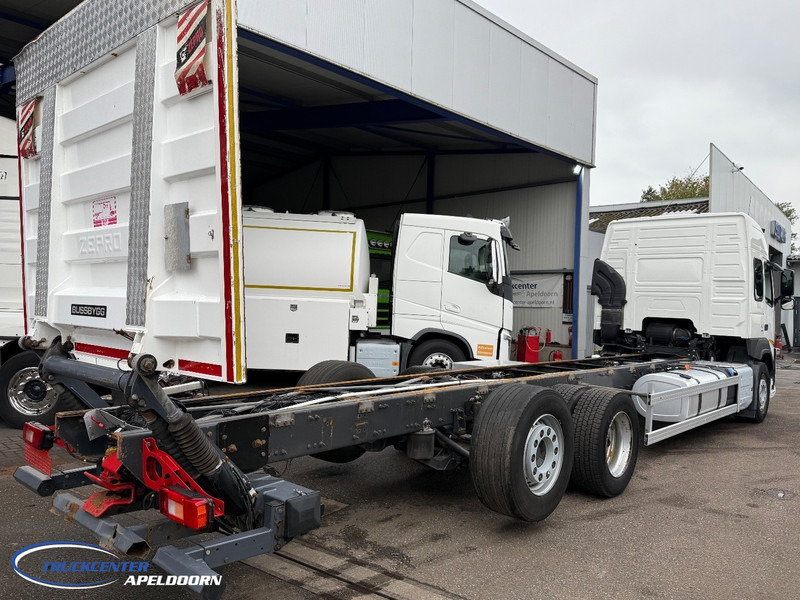 Volvo FM 410 379000 km, 6x2, Globetrotter - Kamion-šasija: slika Volvo FM 410 379000 km, 6x2, Globetrotter - Kamion-šasija Volvo FM 410 379000 km, 6x2, Globetrotter - Kamion-šasija: slika Volvo FM 410 379000 km, 6x2, Globetrotter - Kamion-šasija