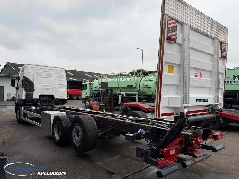 Volvo FM 410 379000 km, 6x2, Globetrotter - Kamion-šasija: slika Volvo FM 410 379000 km, 6x2, Globetrotter - Kamion-šasija Volvo FM 410 379000 km, 6x2, Globetrotter - Kamion-šasija: slika Volvo FM 410 379000 km, 6x2, Globetrotter - Kamion-šasija