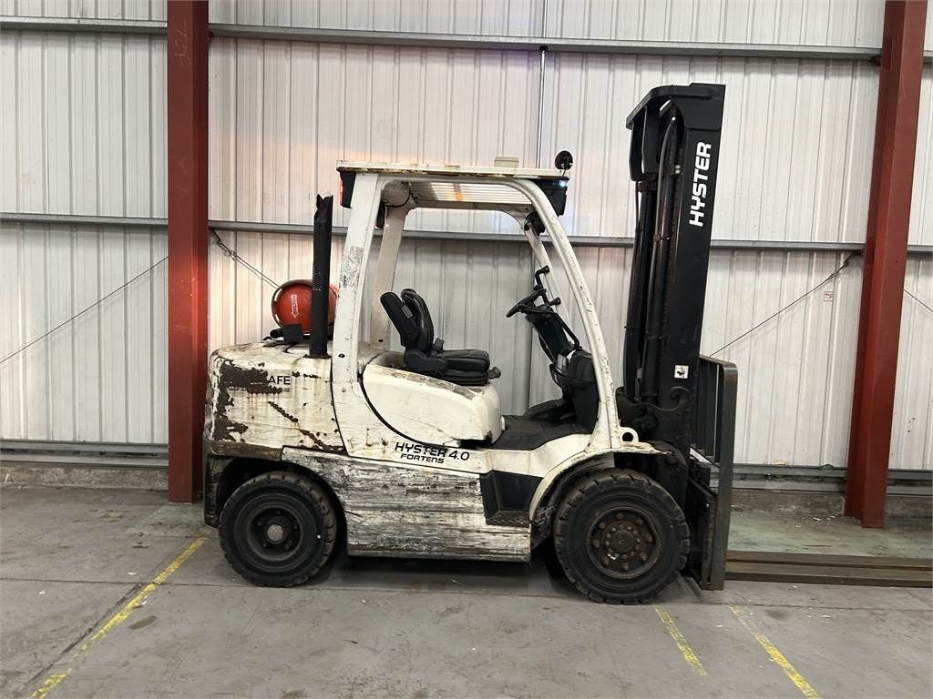 Hyster H4.0FTS - Plinski viličar: slika Hyster H4.0FTS - Plinski viličar Hyster H4.0FTS - Plinski viličar: slika Hyster H4.0FTS - Plinski viličar