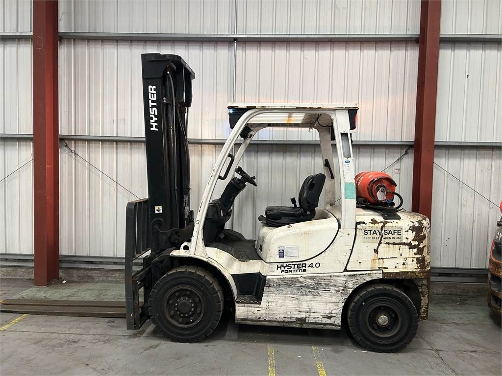 Hyster H4.0FTS - Plinski viličar: slika Hyster H4.0FTS - Plinski viličar Hyster H4.0FTS - Plinski viličar: slika Hyster H4.0FTS - Plinski viličar