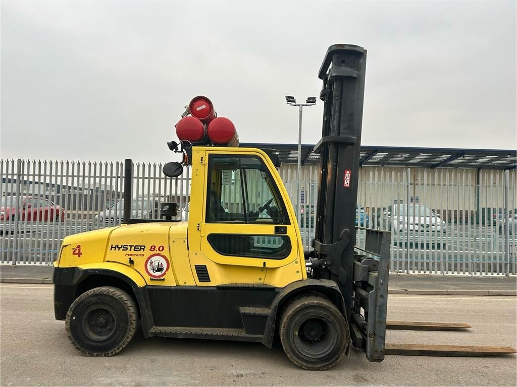 Hyster H8.0FT9 - Plinski viličar: slika Hyster H8.0FT9 - Plinski viličar Hyster H8.0FT9 - Plinski viličar: slika Hyster H8.0FT9 - Plinski viličar