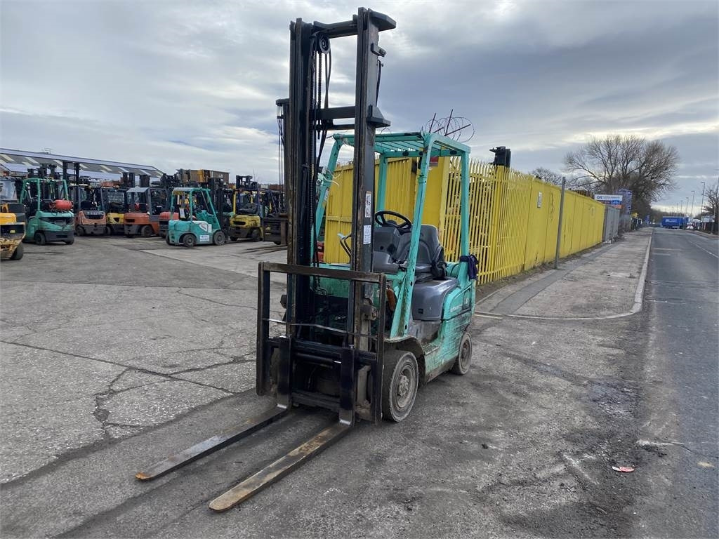 Mitsubishi FD18NT - Diesel viličar: slika Mitsubishi FD18NT - Diesel viličar Mitsubishi FD18NT - Diesel viličar: slika Mitsubishi FD18NT - Diesel viličar