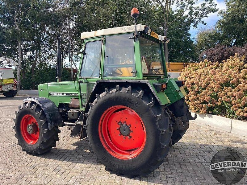 Fendt 308LSA Turbomatik - Traktor: slika Fendt 308LSA Turbomatik - Traktor Fendt 308LSA Turbomatik - Traktor: slika Fendt 308LSA Turbomatik - Traktor