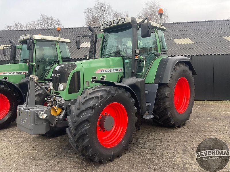 Fendt 820 Vario TMS - Traktor: slika Fendt 820 Vario TMS - Traktor Fendt 820 Vario TMS - Traktor: slika Fendt 820 Vario TMS - Traktor
