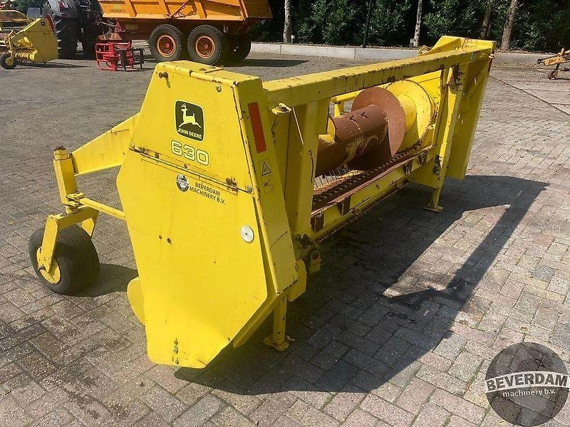 John Deere Pick-up 630 - Priključak za kombajn: slika John Deere Pick-up 630 - Priključak za kombajn John Deere Pick-up 630 - Priključak za kombajn: slika John Deere Pick-up 630 - Priključak za kombajn