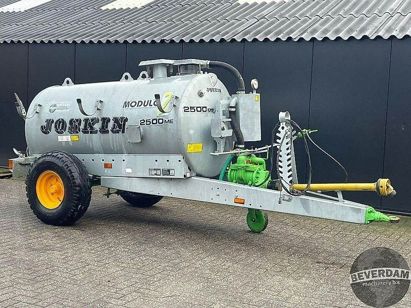 Cisterna za gnojnicu Joskin Modulo2 2500ME: slika Cisterna za gnojnicu Joskin Modulo2 2500ME
