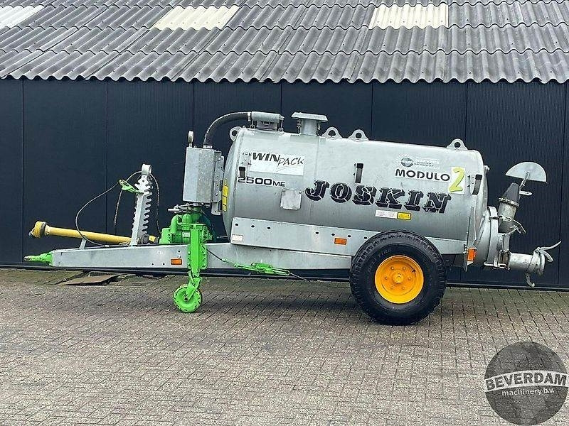 Joskin Modulo2 2500ME - Cisterna za gnojnicu: slika Joskin Modulo2 2500ME - Cisterna za gnojnicu Joskin Modulo2 2500ME - Cisterna za gnojnicu: slika Joskin Modulo2 2500ME - Cisterna za gnojnicu