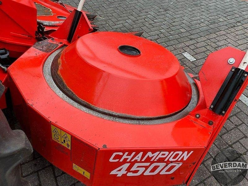 Kemper 4500 - Priključak za kombajn: slika Kemper 4500 - Priključak za kombajn Kemper 4500 - Priključak za kombajn: slika Kemper 4500 - Priključak za kombajn