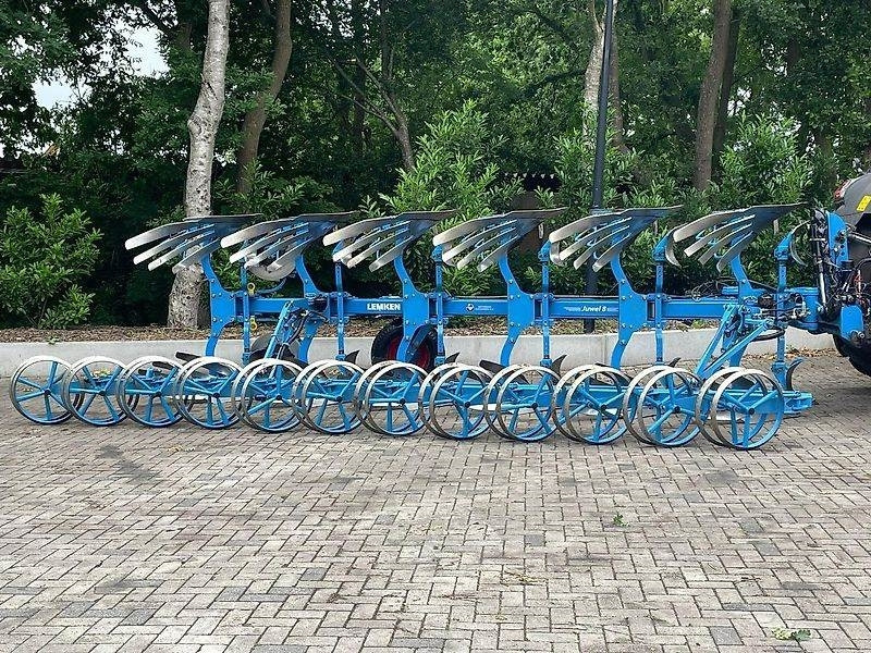 Lemken Juwel 8 M 5+1 N 100 - Plug: slika Lemken Juwel 8 M 5+1 N 100 - Plug Lemken Juwel 8 M 5+1 N 100 - Plug: slika Lemken Juwel 8 M 5+1 N 100 - Plug